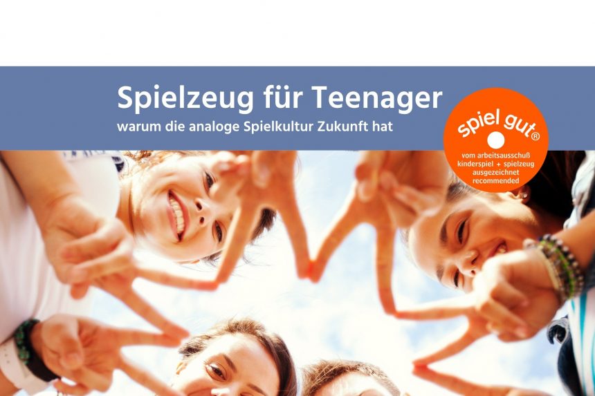 Spielzeug für Teenager – warum die analoge Spielkultur Zukunft hat